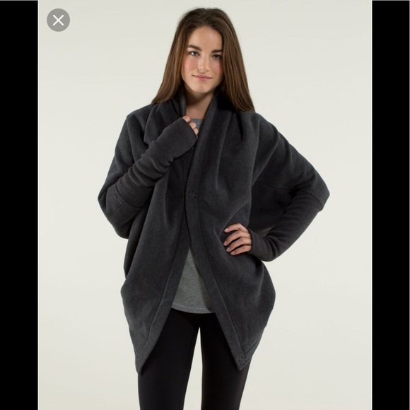 Lululemon Wrap - Picture 2 of 7